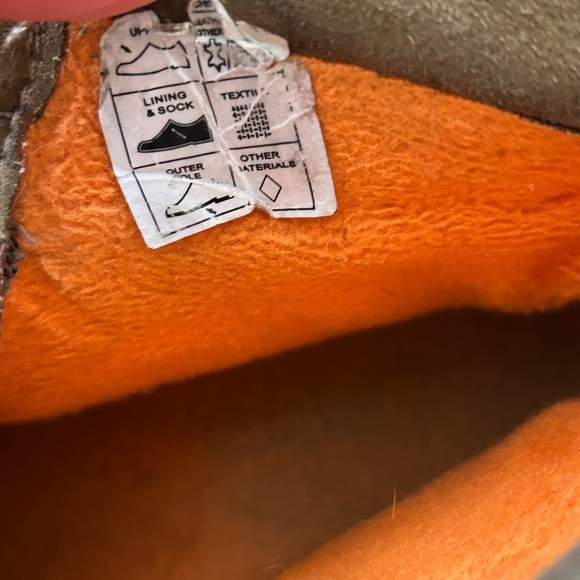 Hunter Insulated Commando Boots, size 8 - Picture 12 of 13